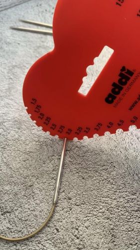 ИЗМЕРИТЕЛЬ СПИЦ И КРЮЧКОВ ADDI 409-7